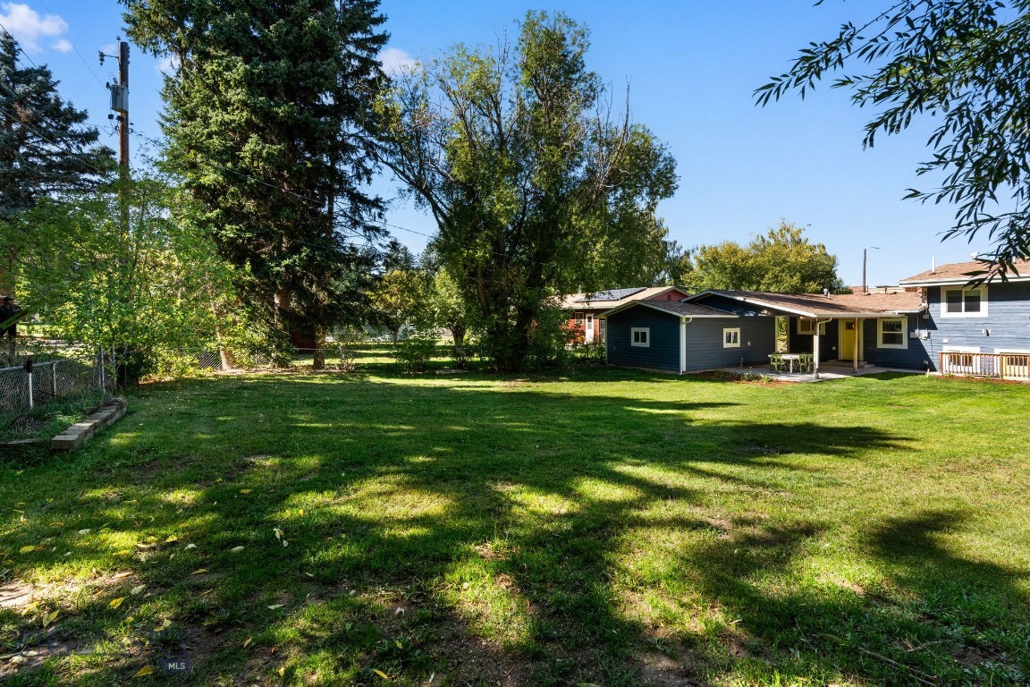 1014 E Babcock Street