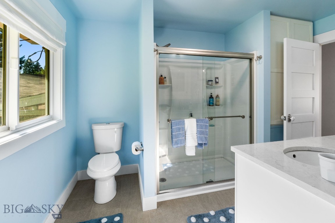 1014 E Babcock Street