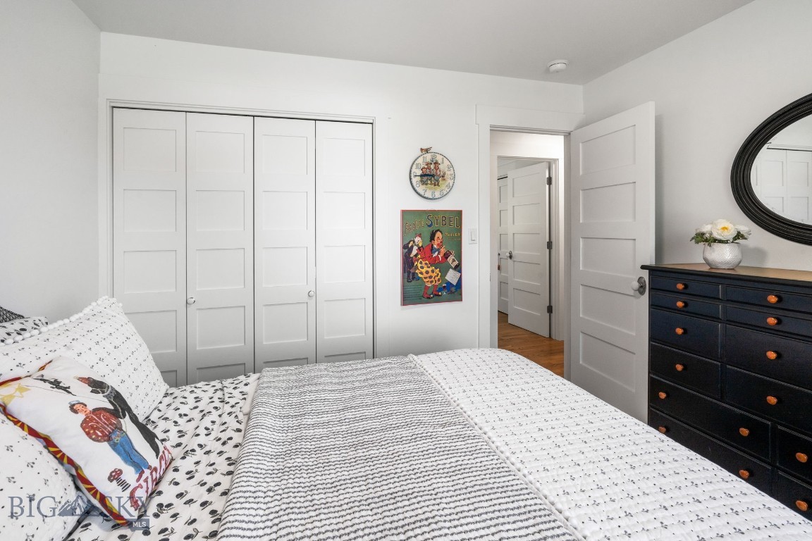 1014 E Babcock Street