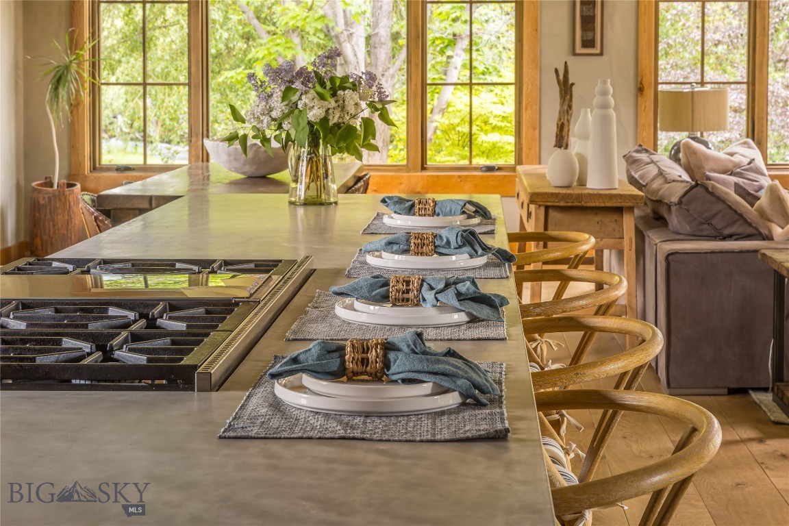 5933 Monforton School Road