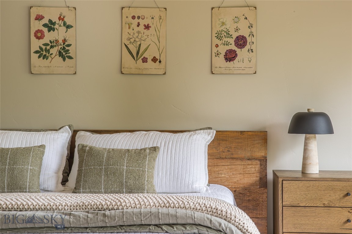 5933 Monforton School Road