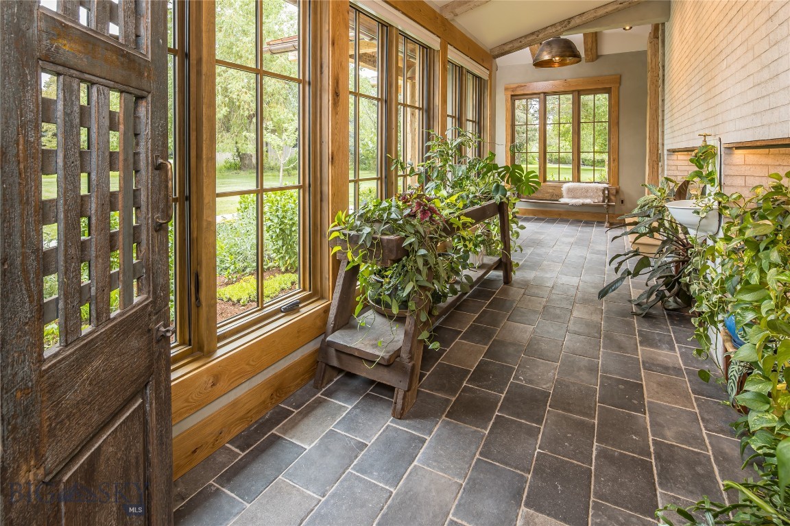 5933 Monforton School Road