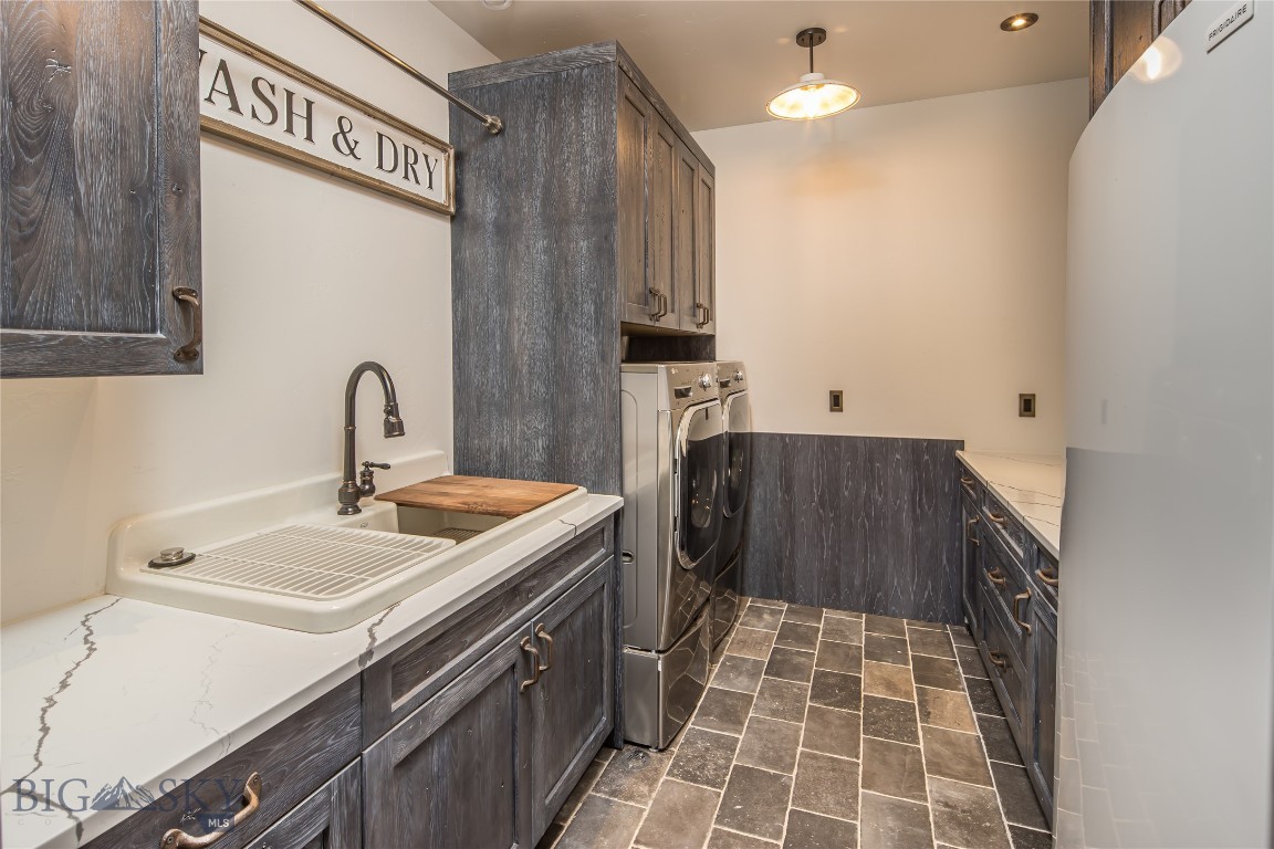 5933 Monforton School Road