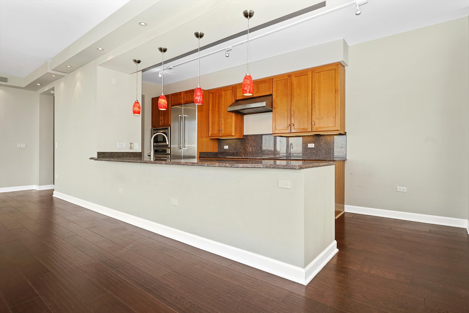 1335 S Prairie Ave UNIT 1201