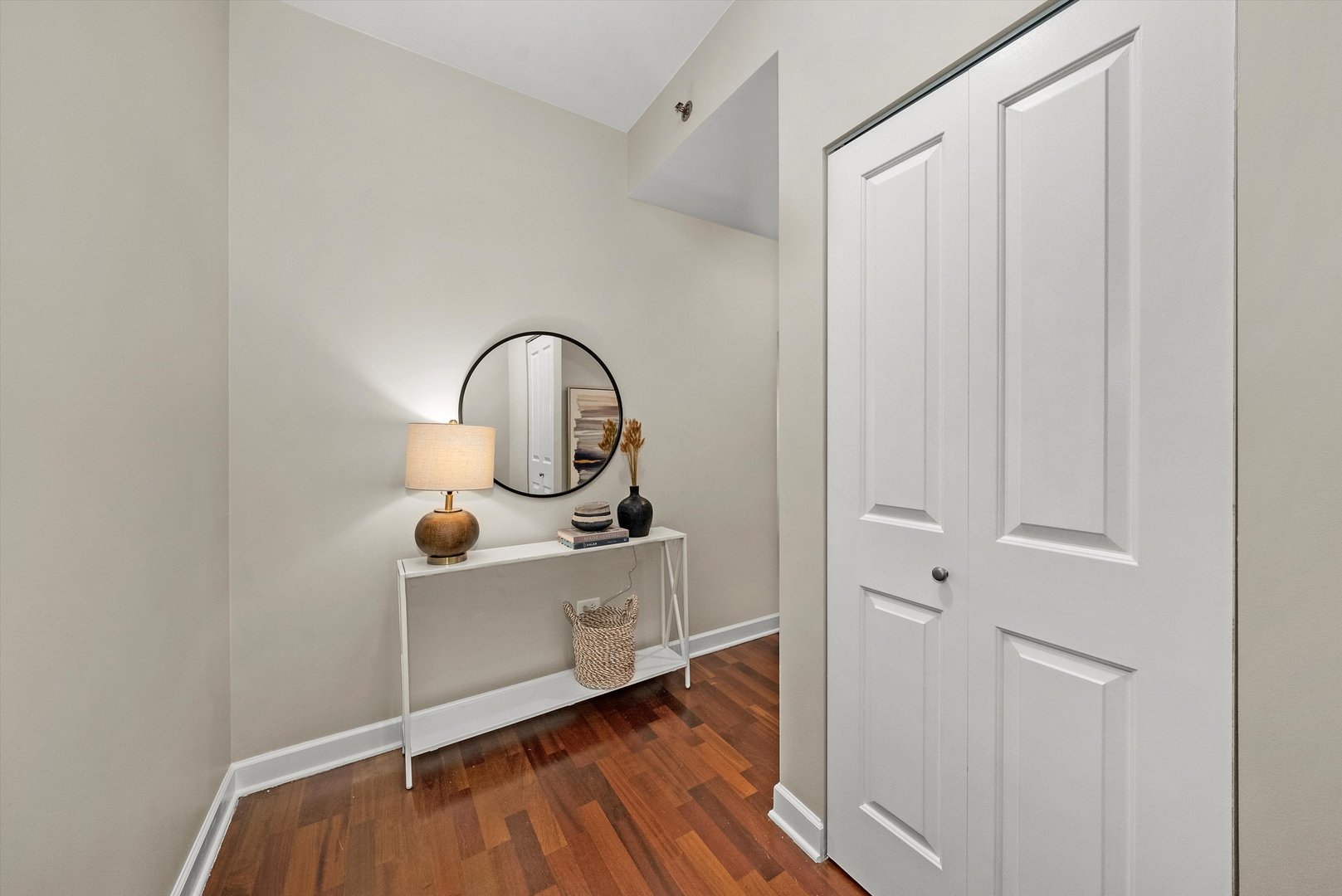 1400 S Michigan Avenue Unit: 1402