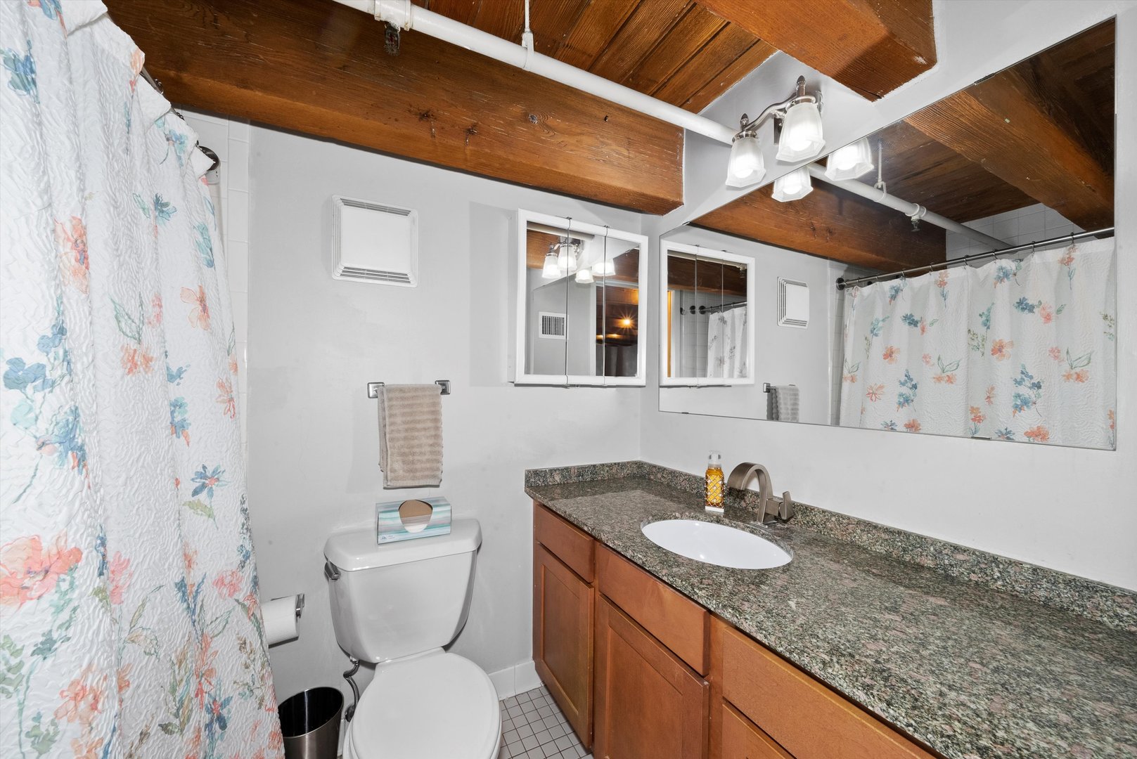 1727 S Indiana Avenue Unit: 116