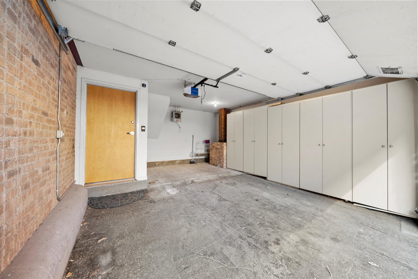 1727 S Indiana Avenue Unit: 116