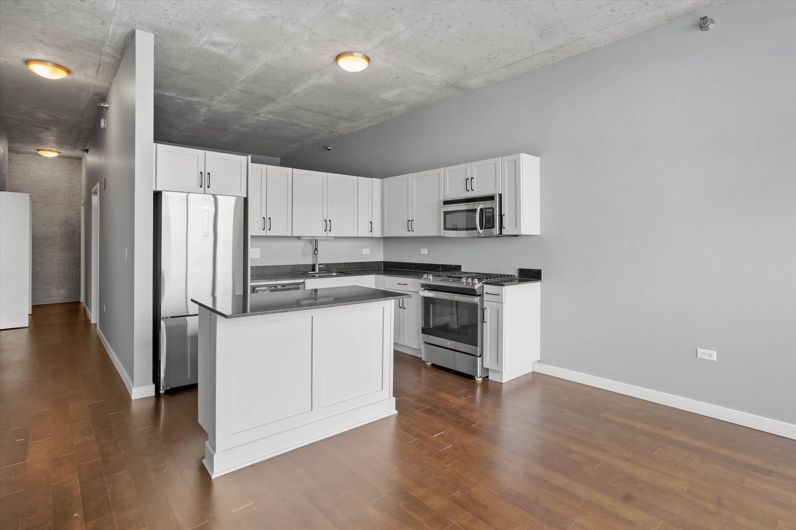 235 W Van Buren Street Unit: 3507