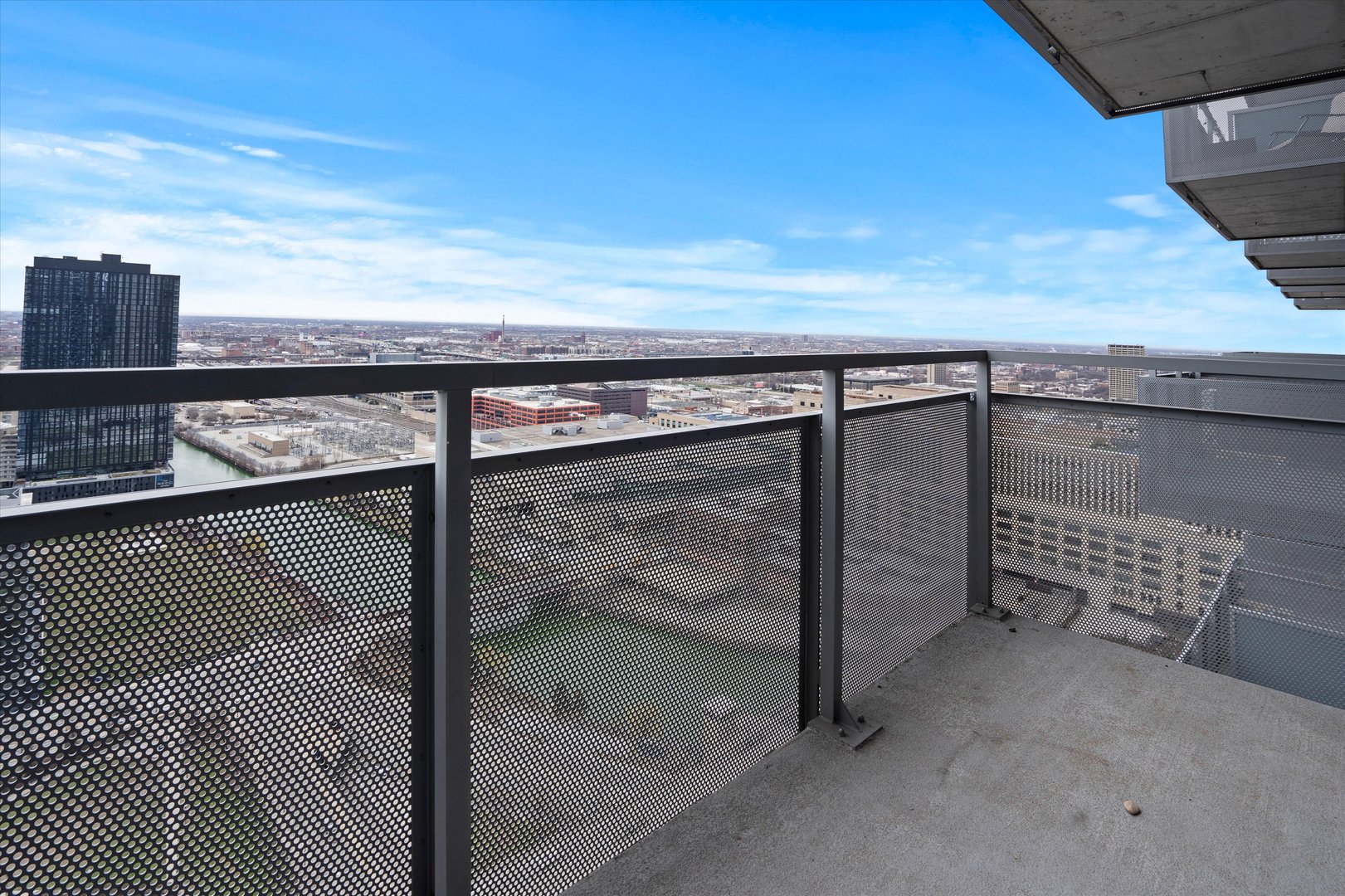 235 W Van Buren Street Unit: 3507