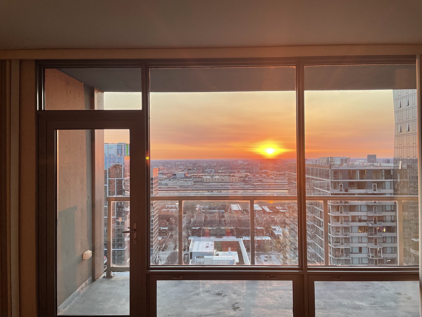 100 E 14th Street Unit: 2808