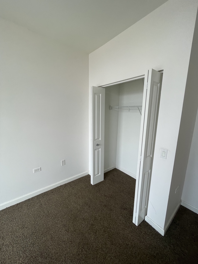 100 E 14th Street Unit: 2808