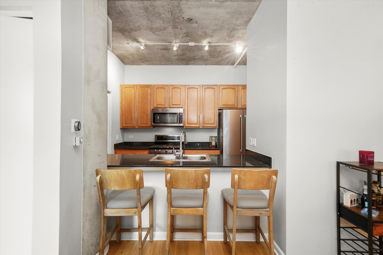 125 E 13TH Street Unit: 515