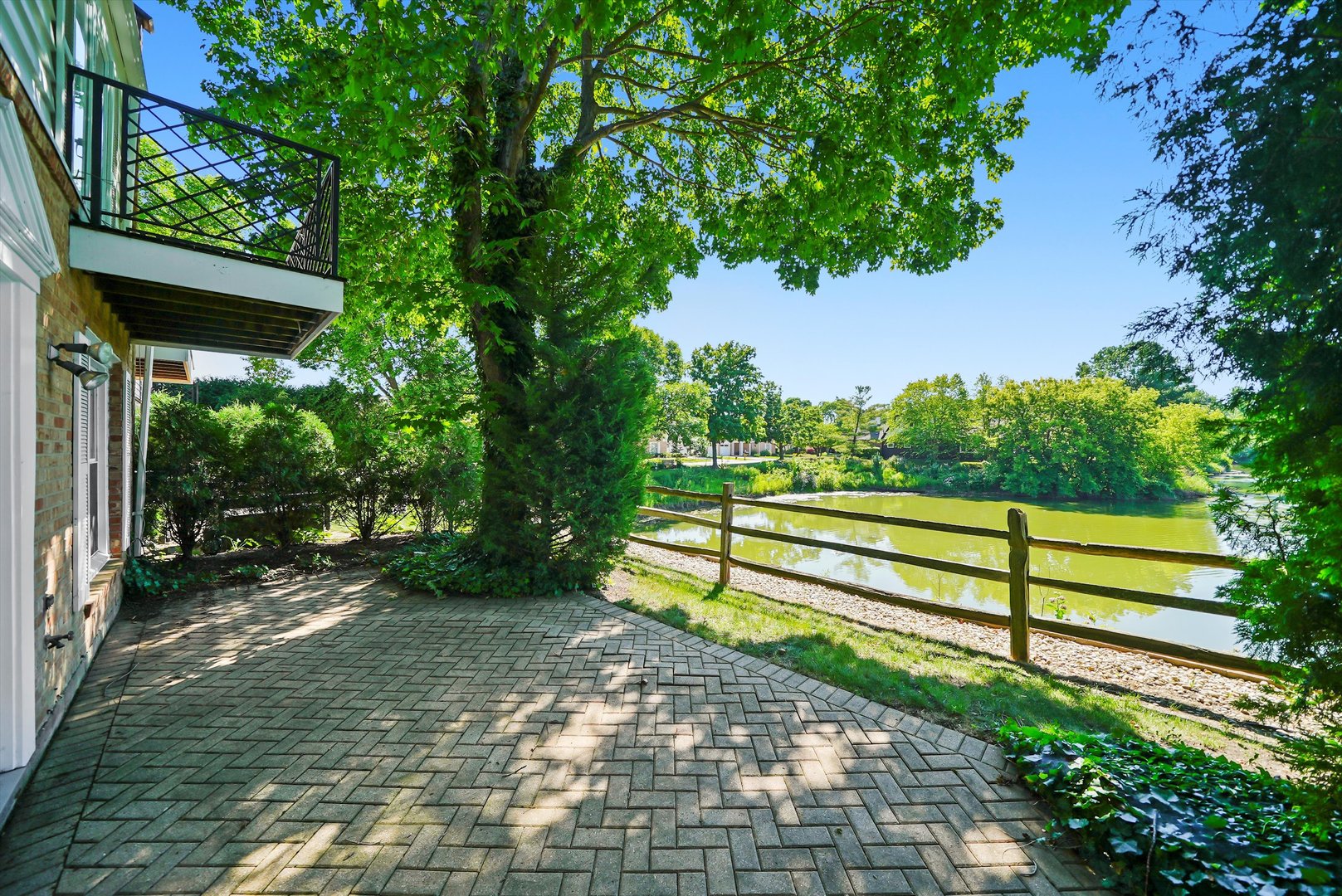 117 RIVERSHIRE Lane
