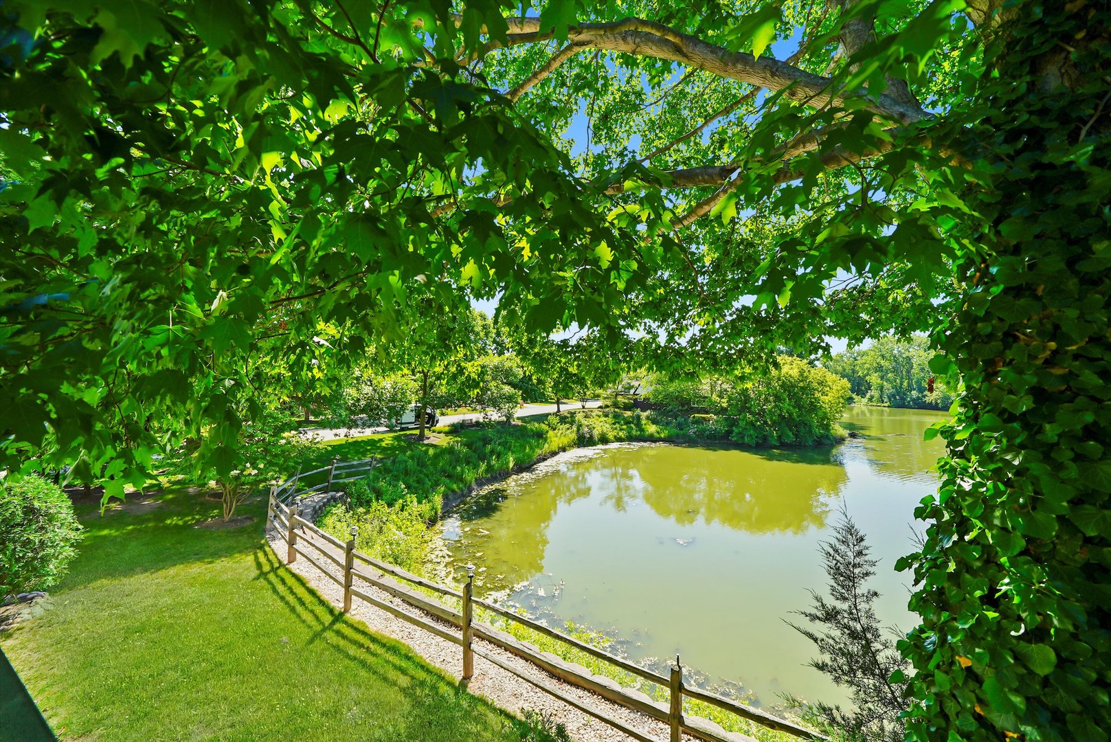 117 RIVERSHIRE Lane