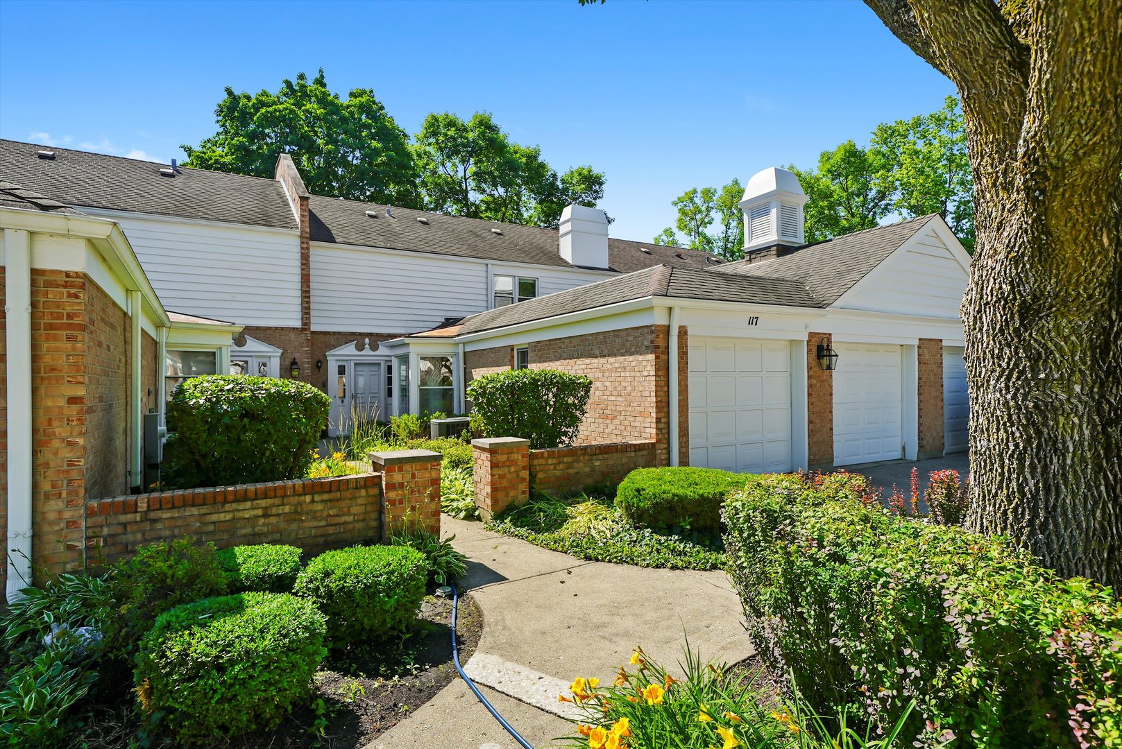 117 RIVERSHIRE Lane