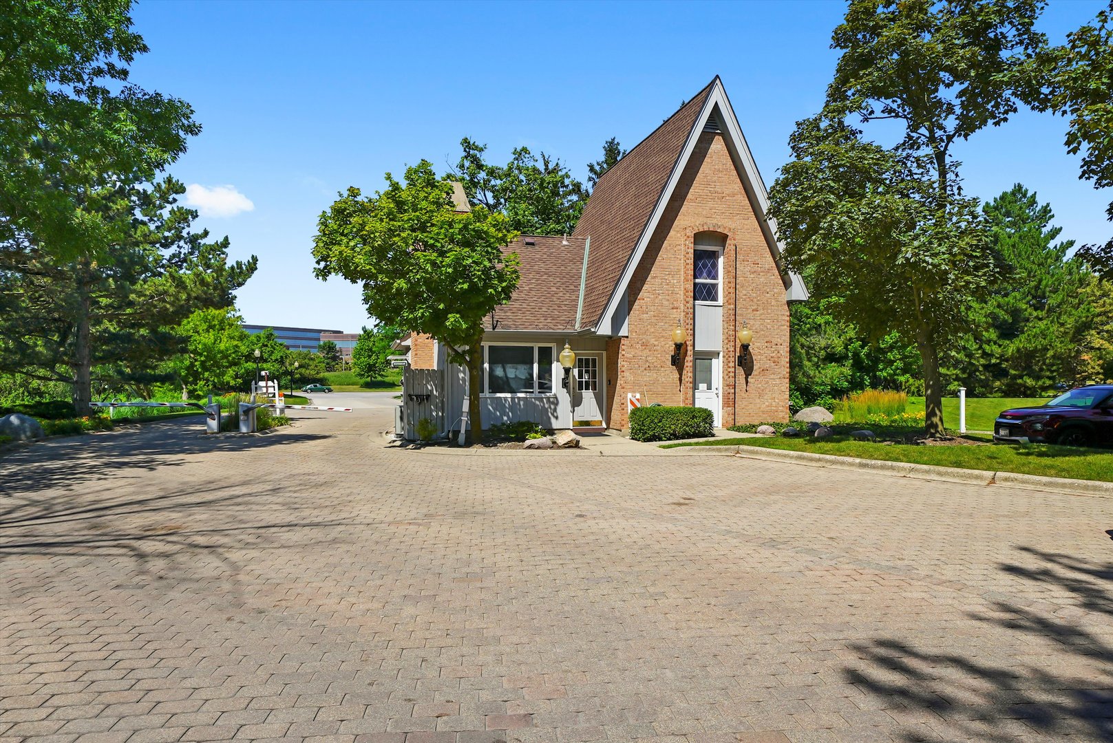 117 RIVERSHIRE Lane