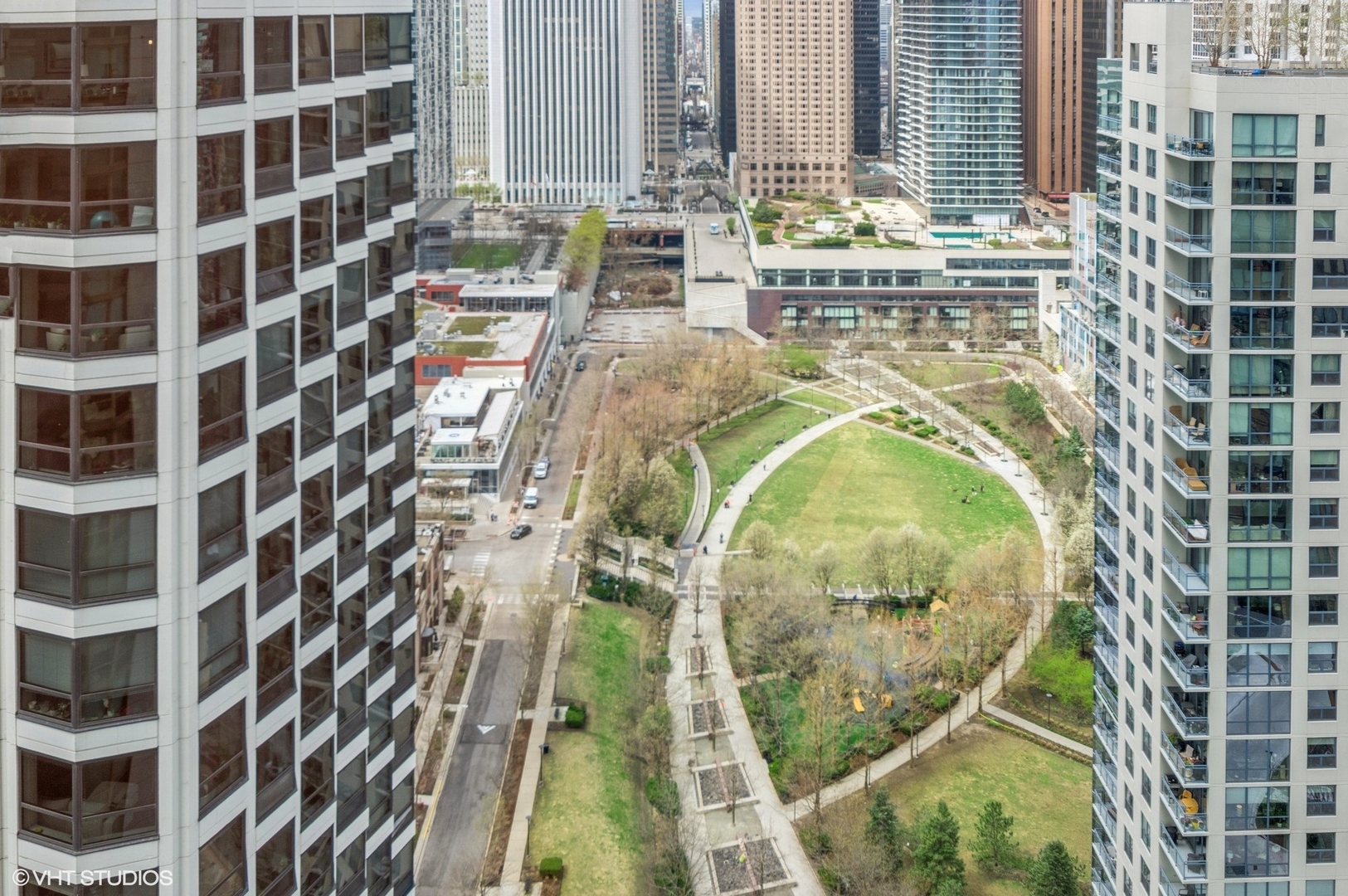 195 N Harbor Drive Unit: 2908