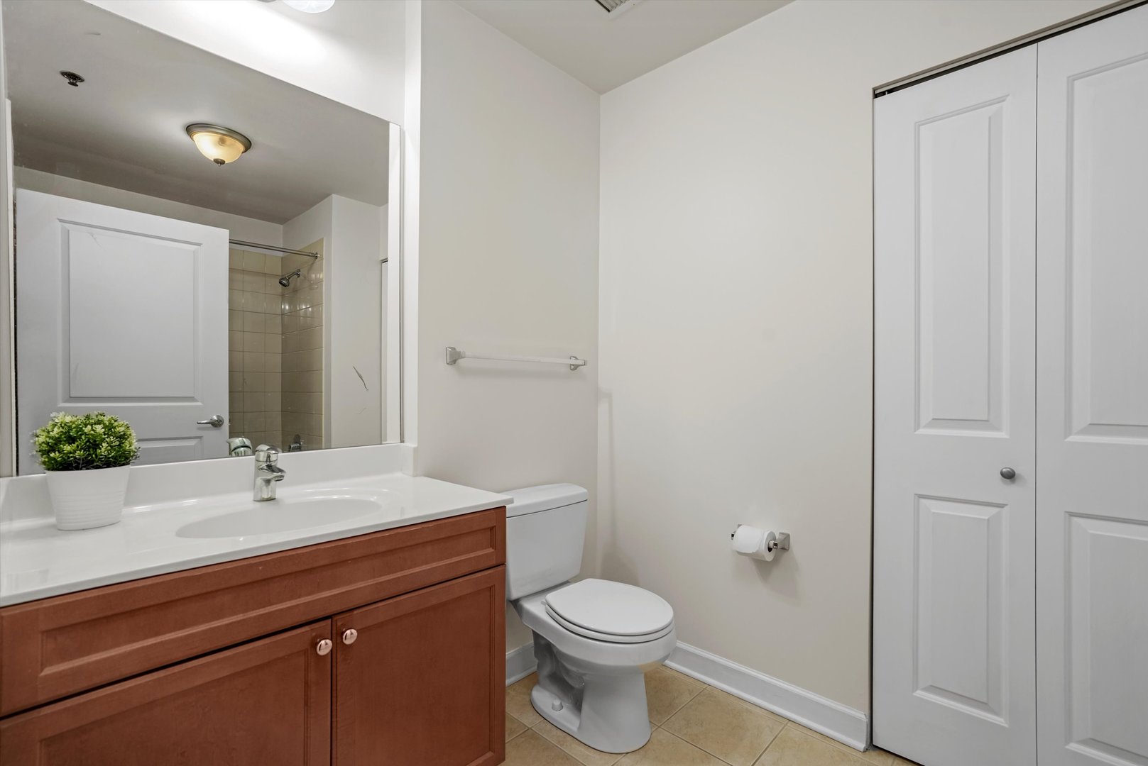 1400 S Michigan Avenue Unit: 1709