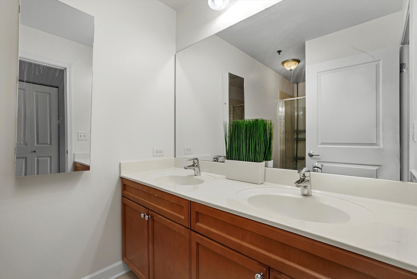 1400 S Michigan Avenue Unit: 1709