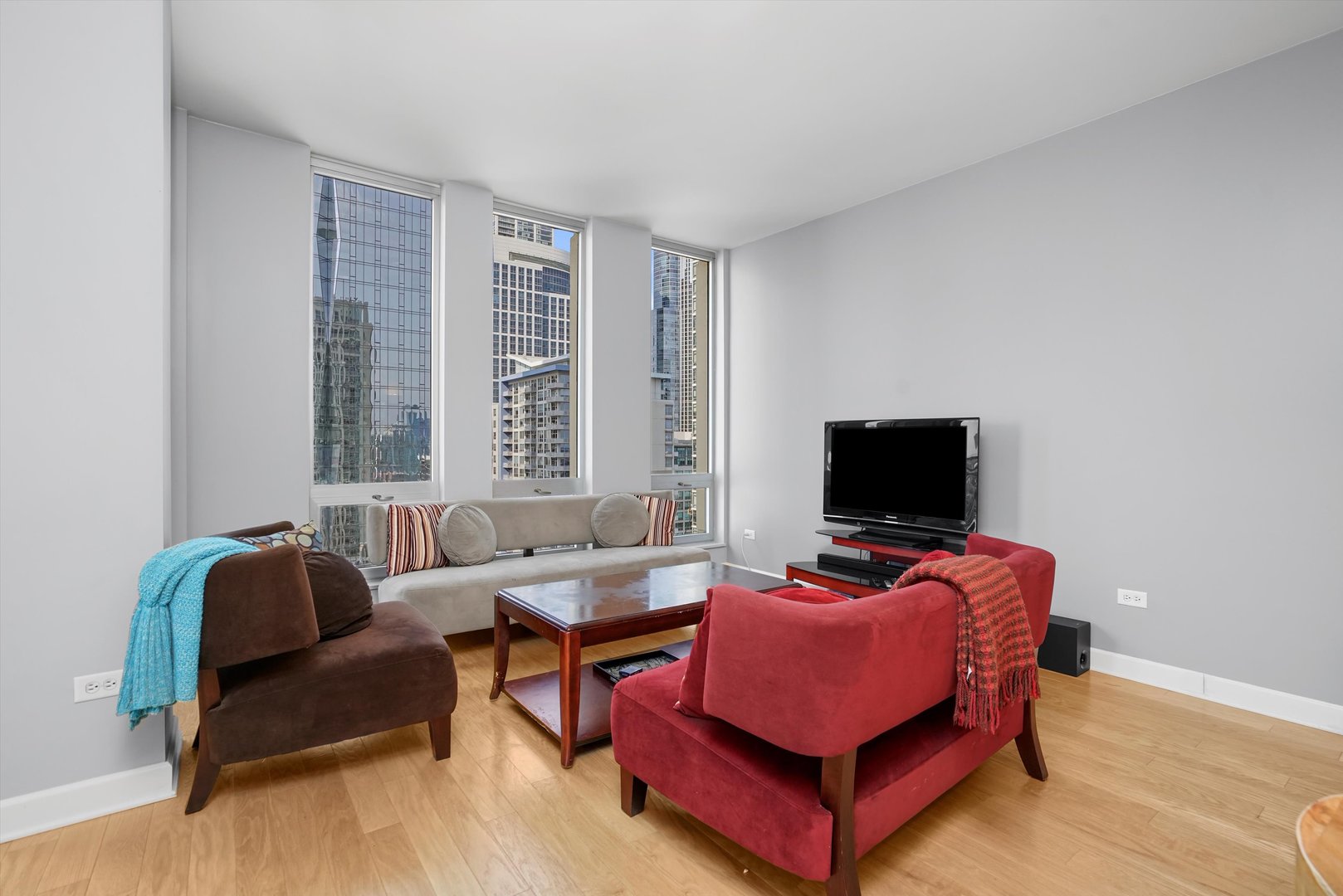 1400 S Michigan Avenue Unit: 1709