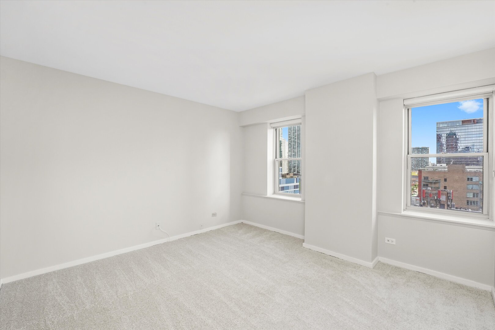 40 E 9TH Street Unit: 1201