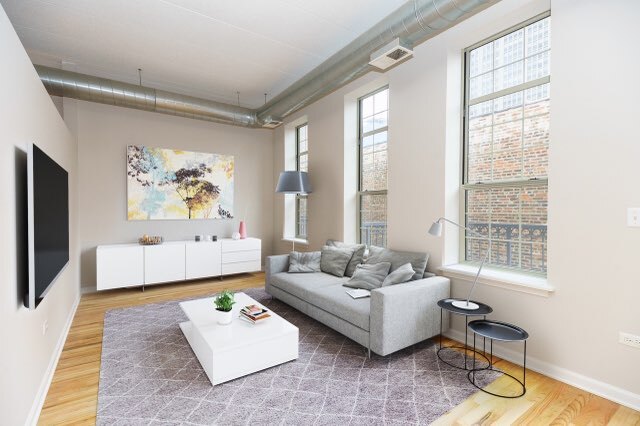 1919 S Michigan Avenue Unit: 404