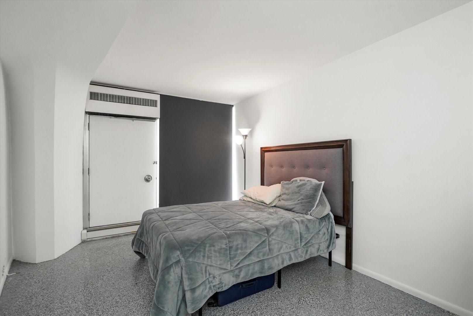 300 N State Street Unit: 4807