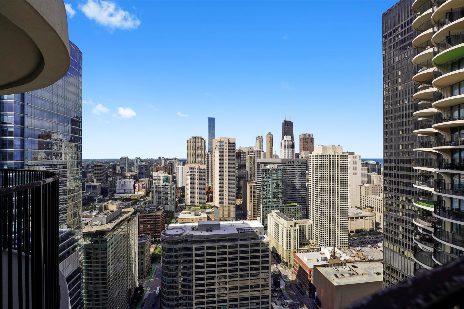 300 N State Street Unit: 4807