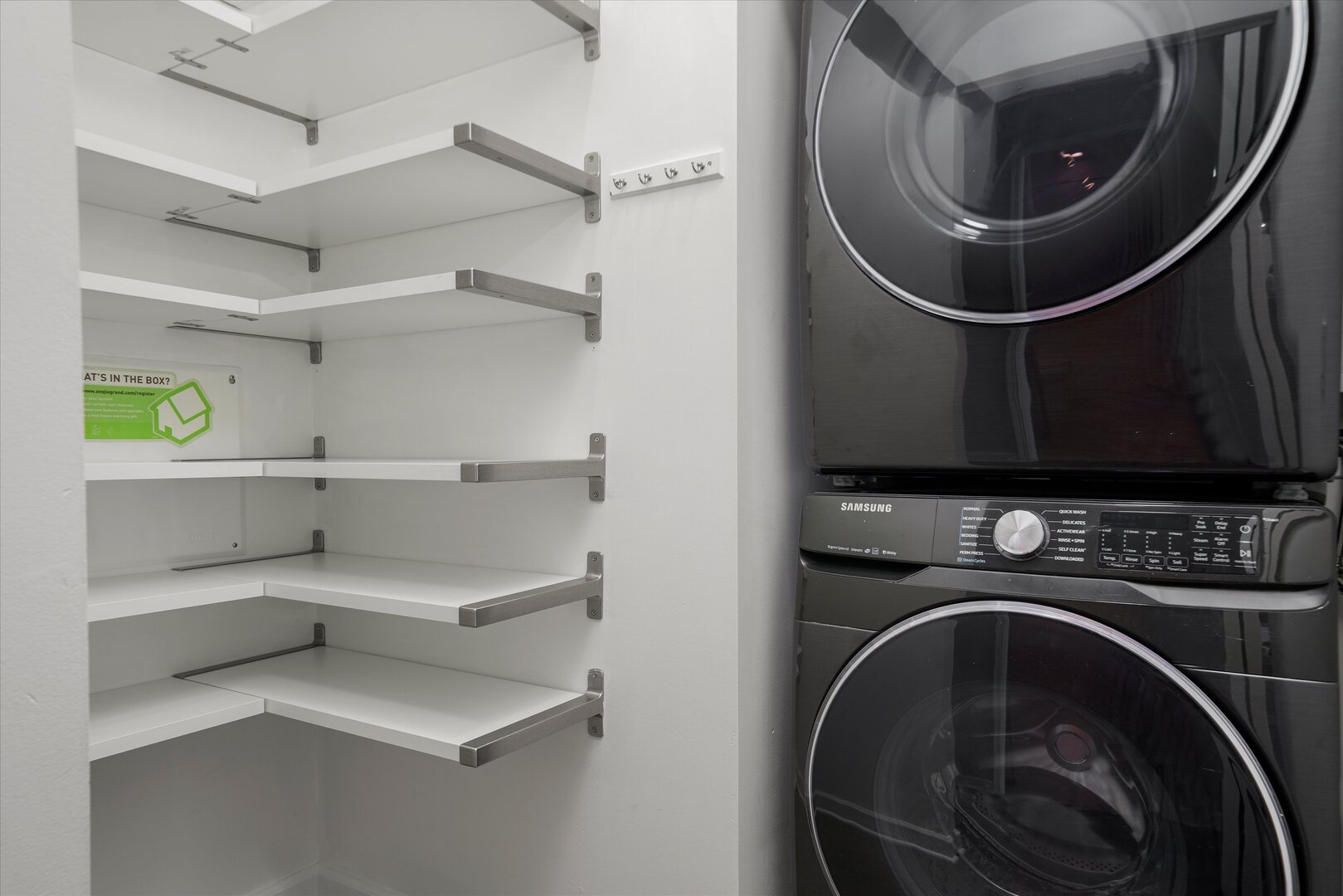 1901 S Calumet Avenue Unit: 606