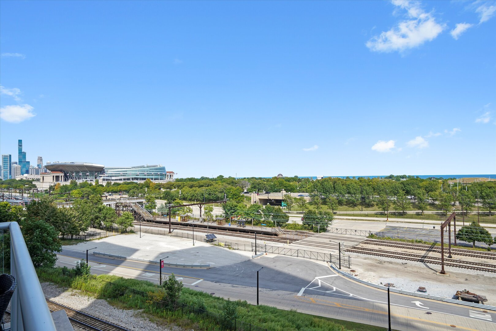 1901 S Calumet Avenue Unit: 606