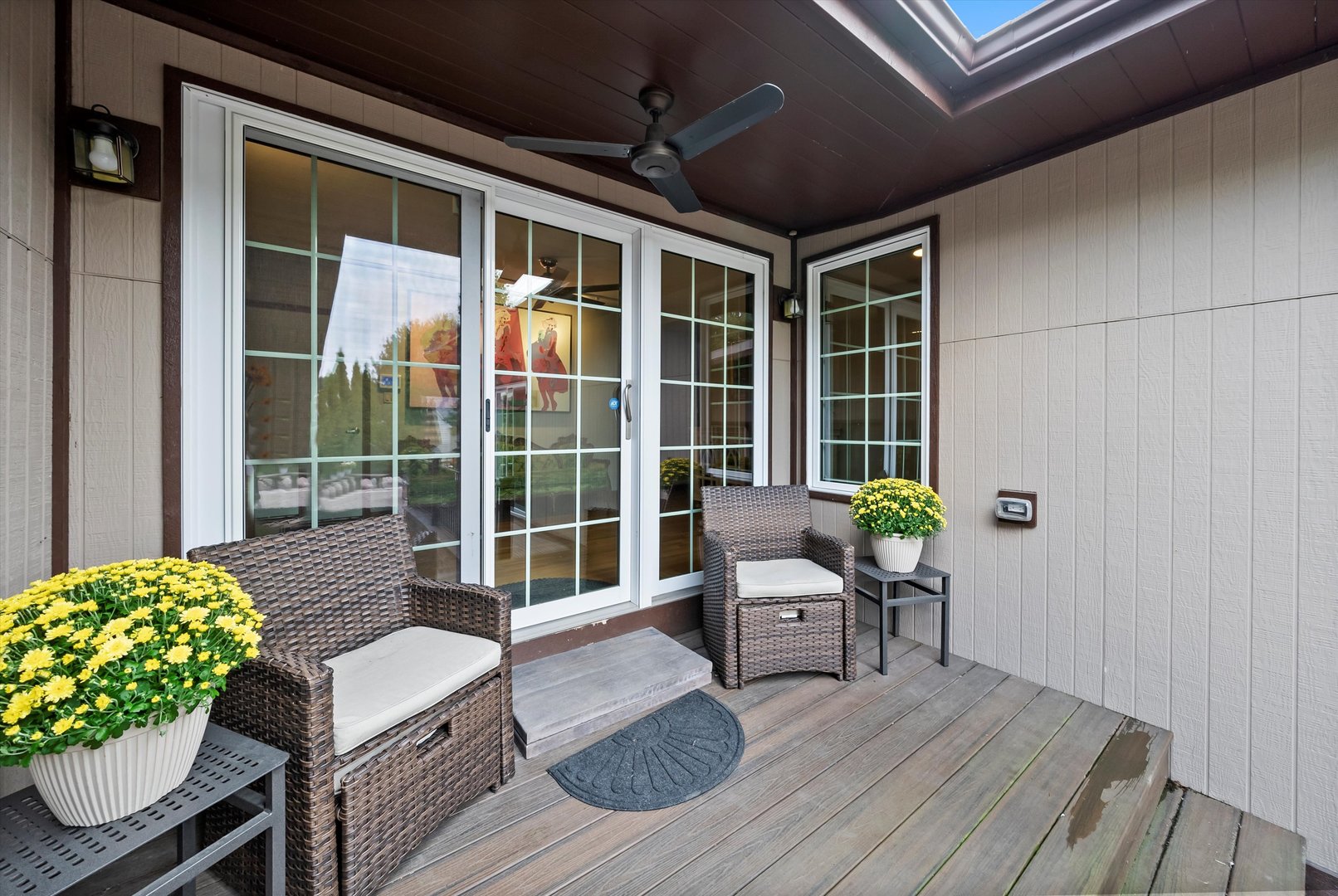 824 W Dorset Avenue W