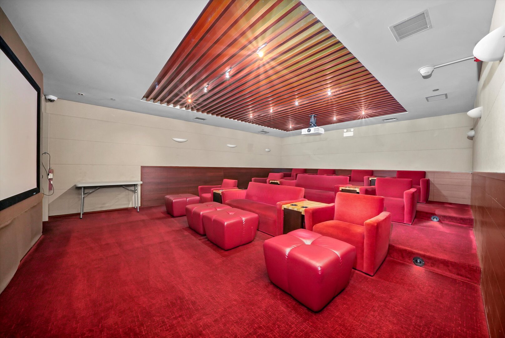 30 E Huron Street Unit: 1106