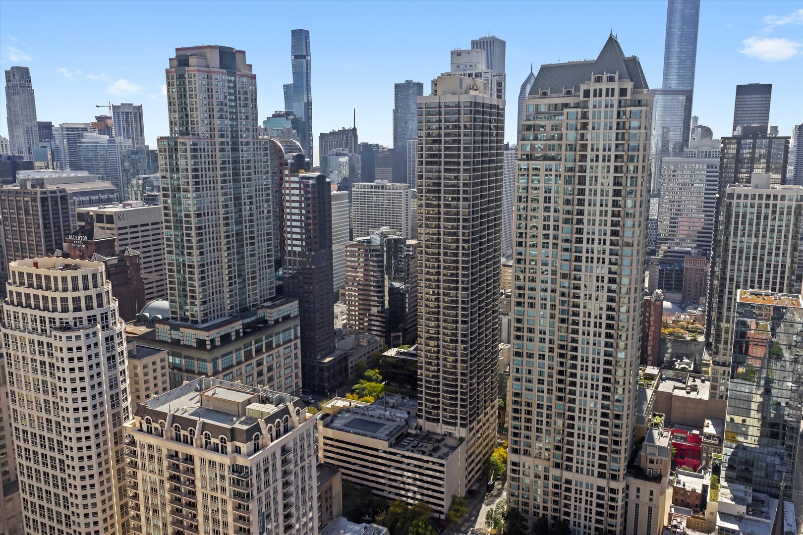 30 E Huron Street Unit: 1106