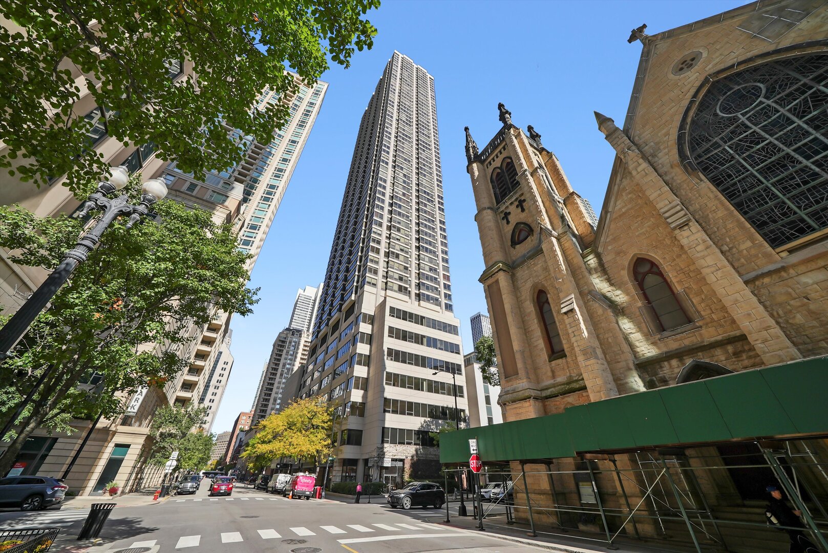 30 E Huron Street Unit: 1106