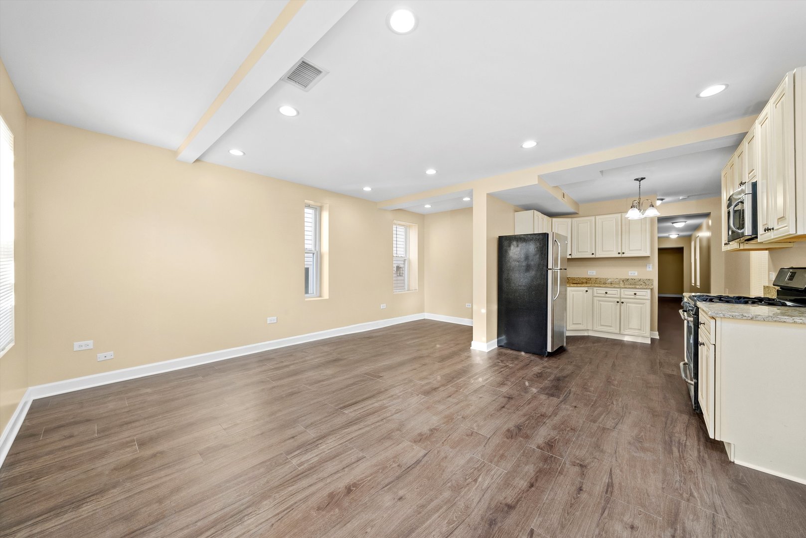 552 W Cullerton Street Unit: G