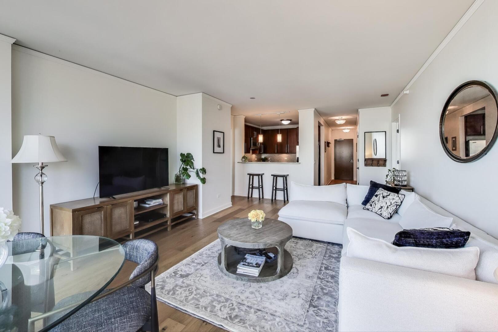 450 E Waterside Drive Unit: 2611