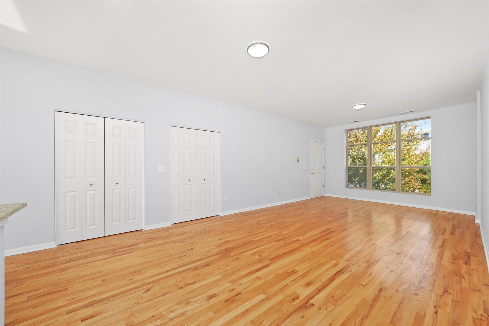 317 E 25th Street Unit: 3E