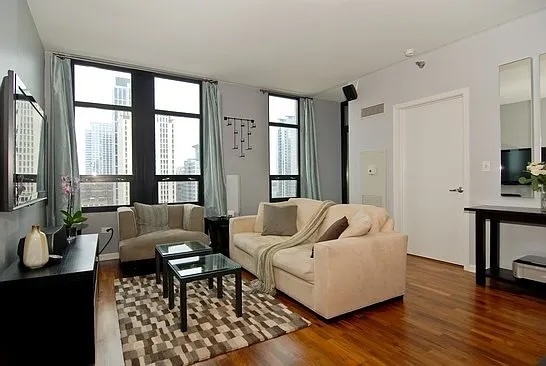 1255 S STATE Street Unit: 1609