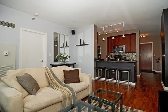 1255 S STATE Street Unit: 1609