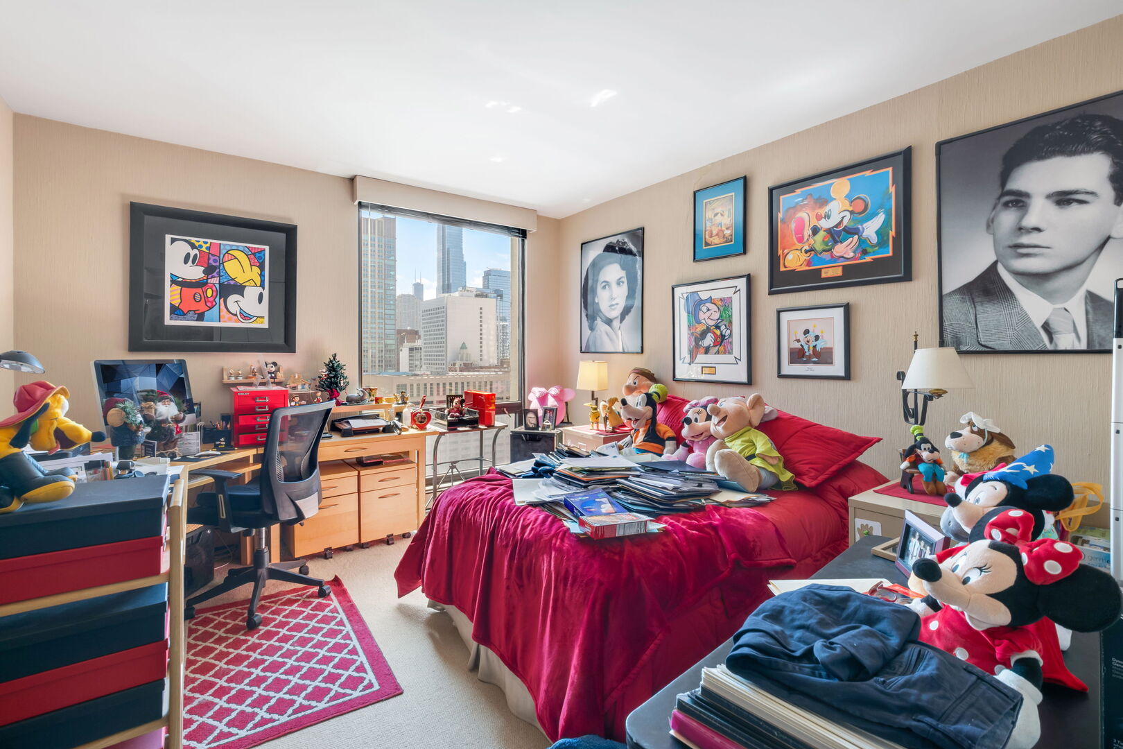 100 E Bellevue Place Unit: 23B