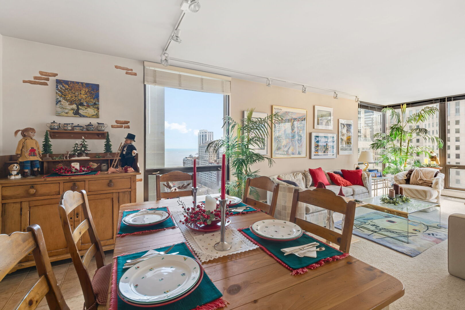 100 E Bellevue Place Unit: 23B