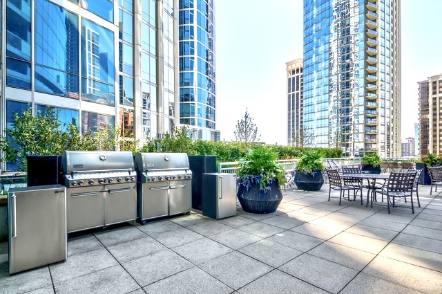 1201 S Prairie Avenue Unit: 3404
