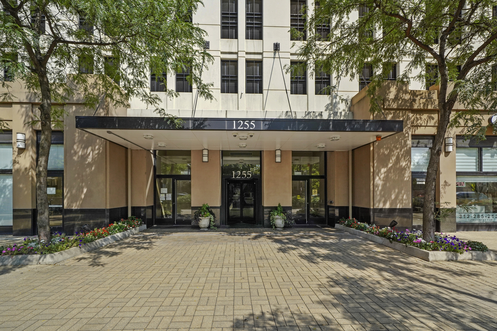 1255 S State Street Unit: 1006