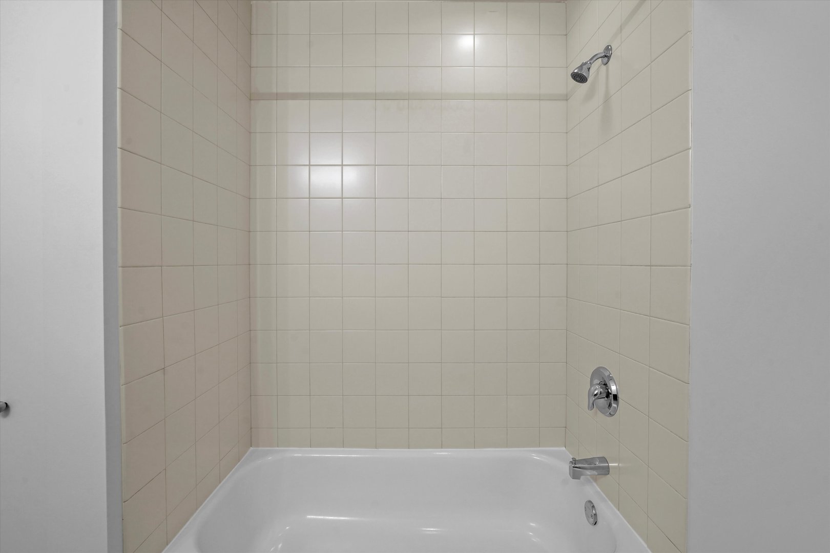 1255 S State Street Unit: 1006
