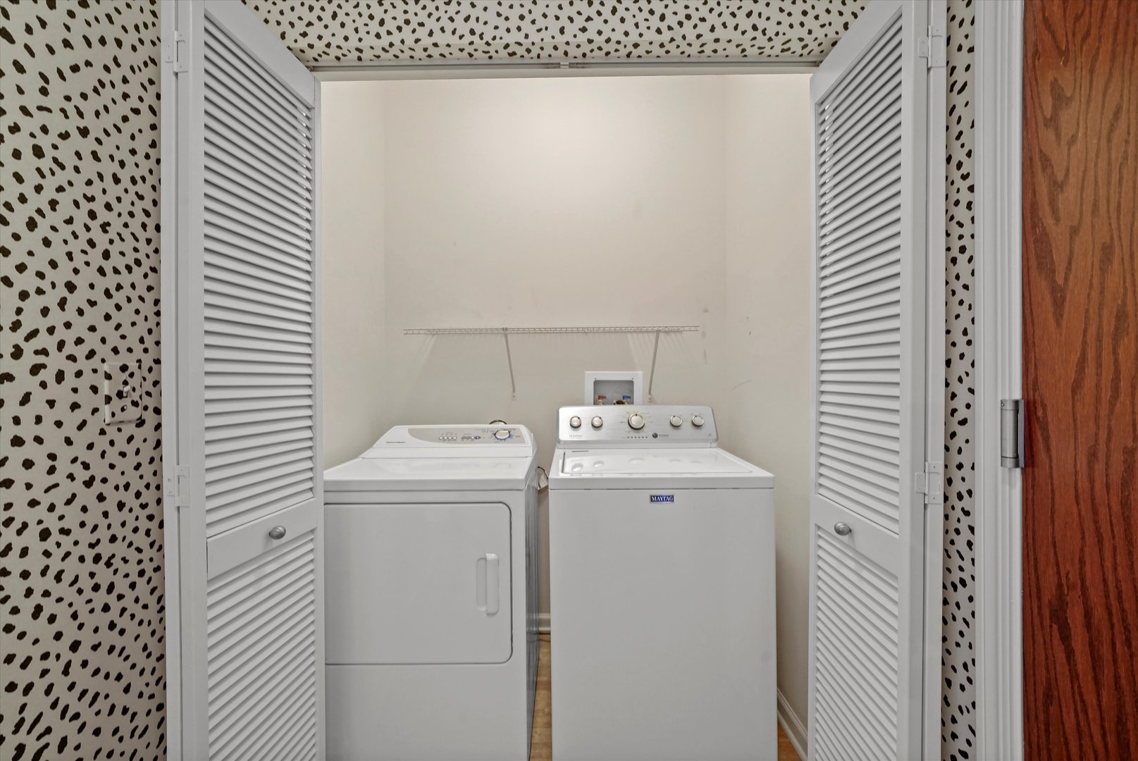1255 S State Street Unit: 1006