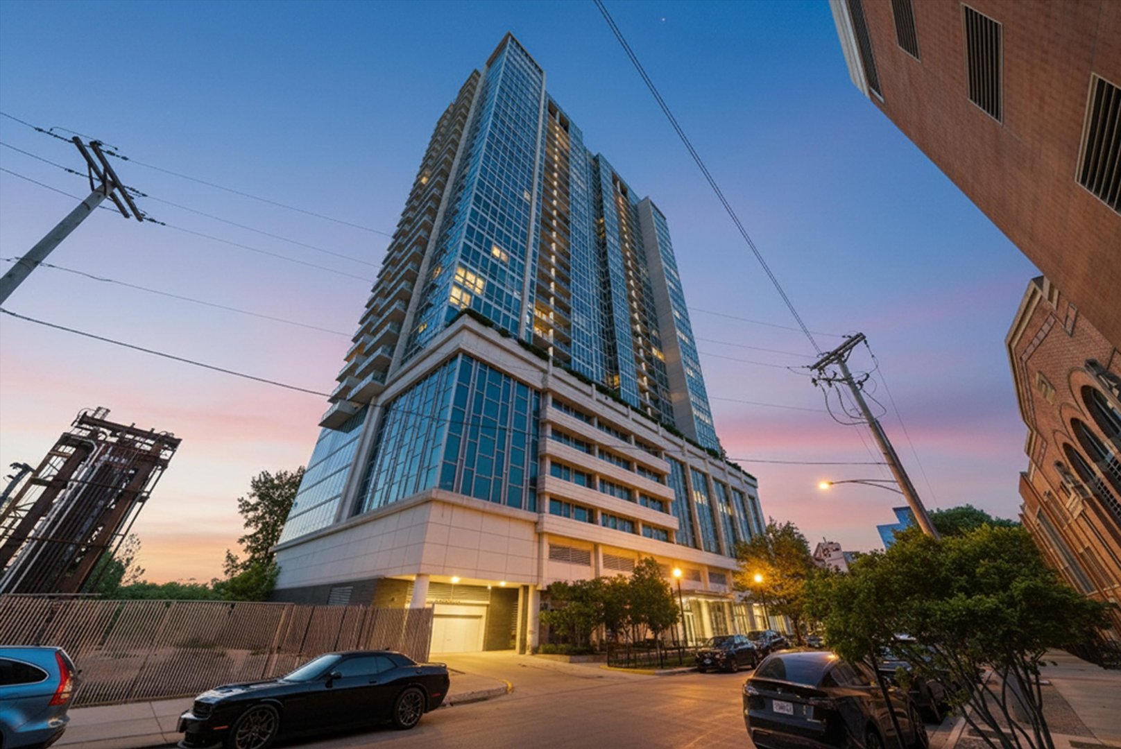 1629 S Prairie Avenue Unit: 2910