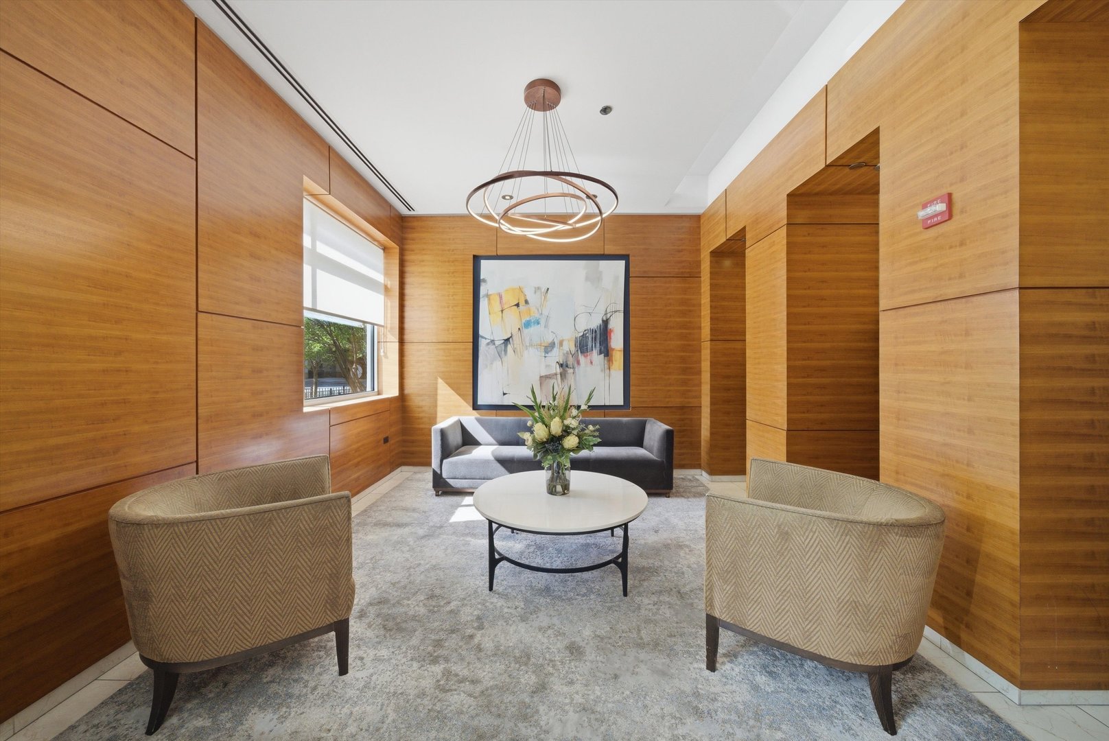 1629 S Prairie Avenue Unit: 2910
