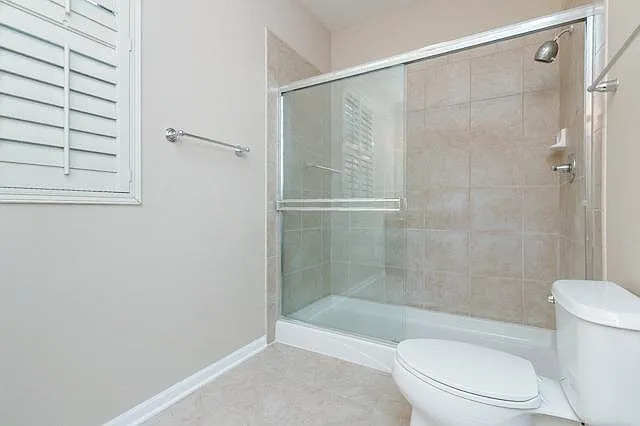 318 E 25th Street E Unit: 2E