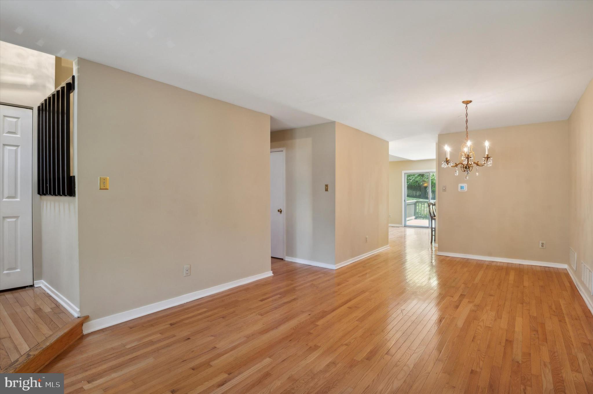 5102 SHANNON COURT