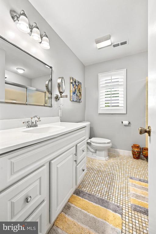 347 DEVON WAY Unit: 347